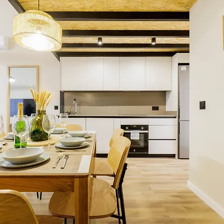 Niu Loft * Валенсия